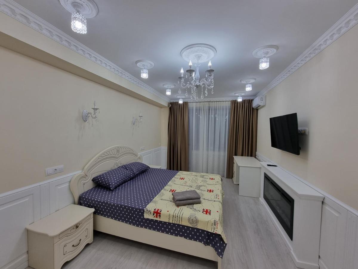 Business Class Apartments In The City Center キシナウ エクステリア 写真