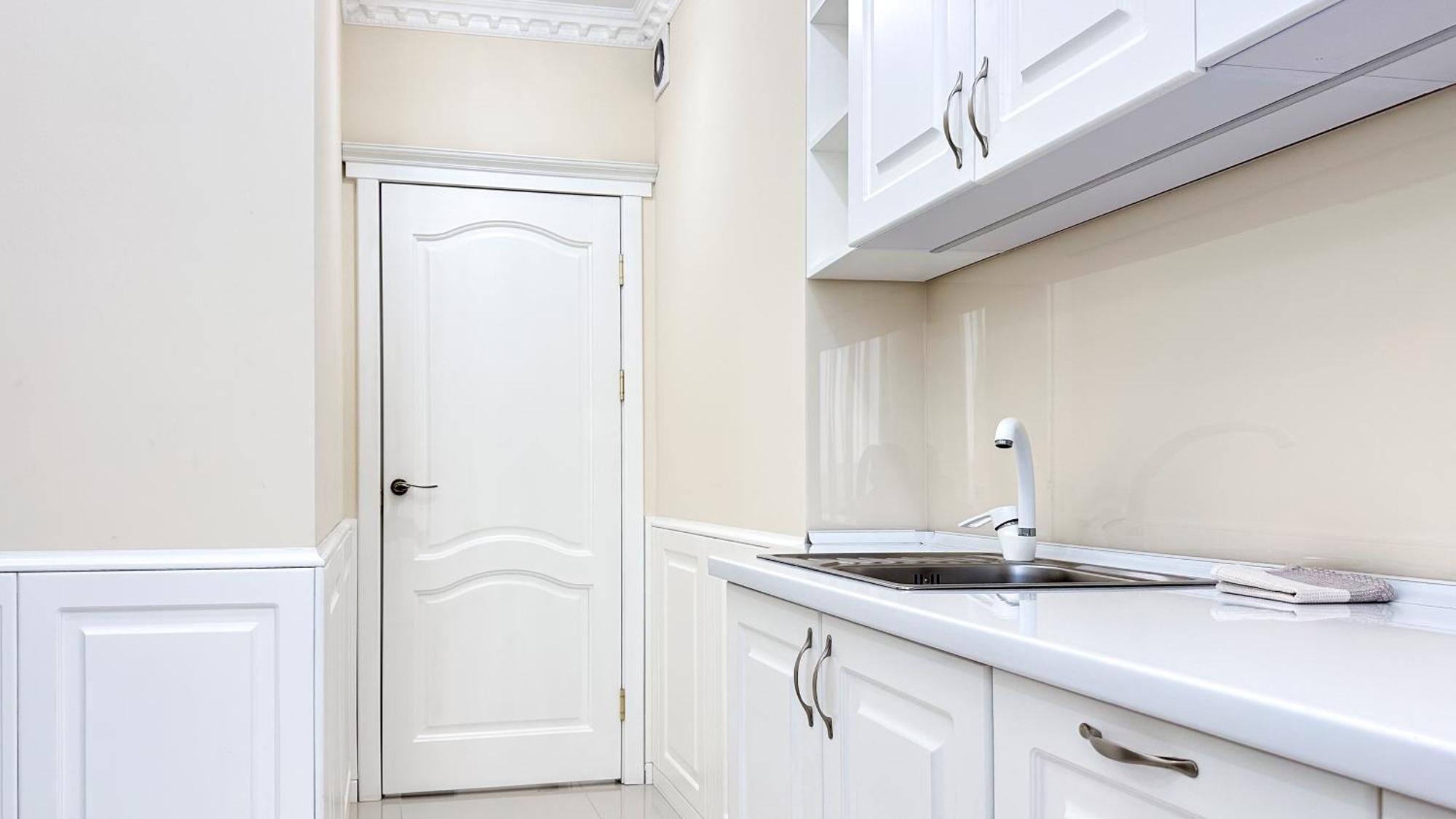 Business Class Apartments In The City Center キシナウ エクステリア 写真