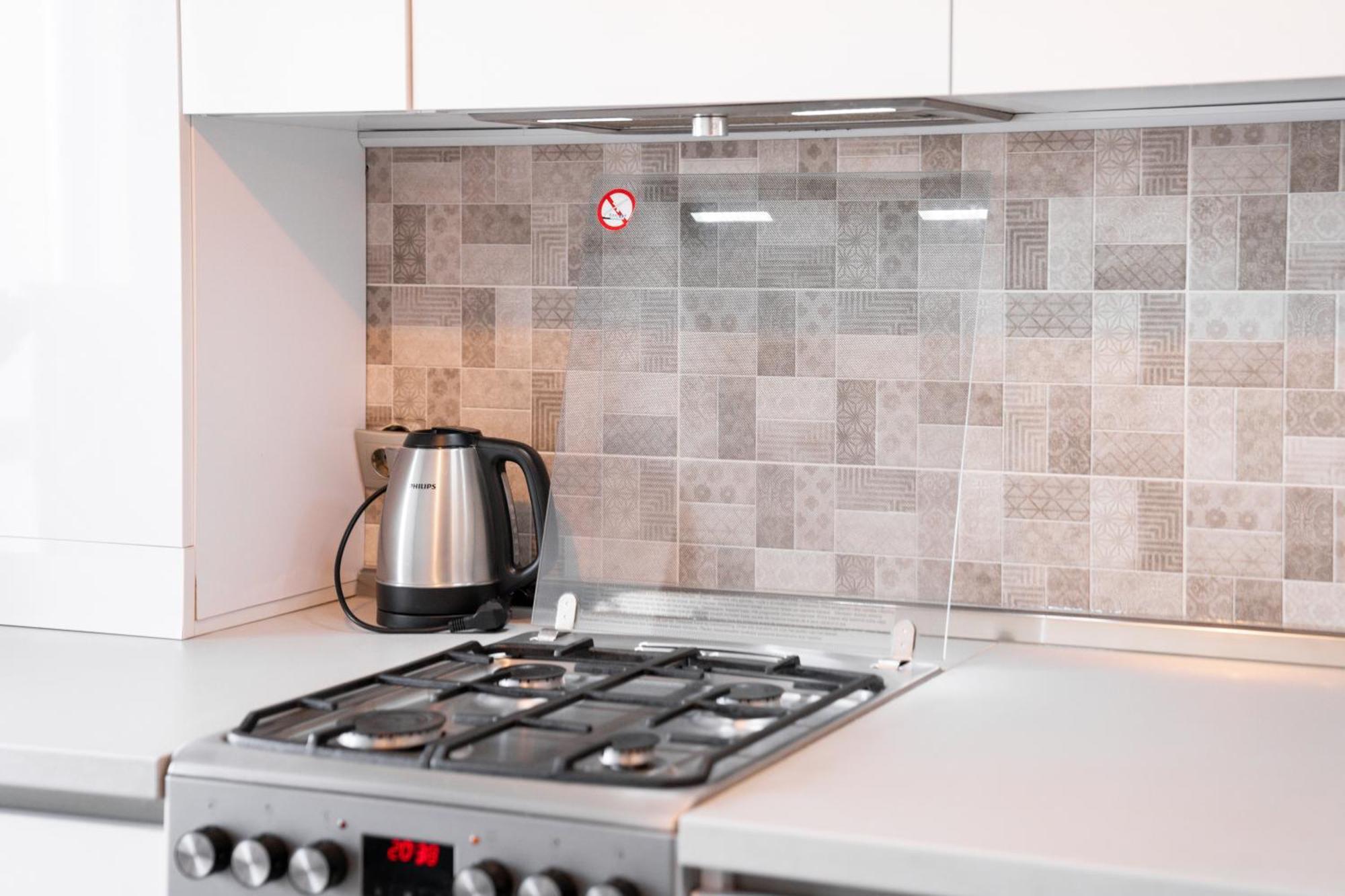 Business Class Apartments In The City Center キシナウ エクステリア 写真