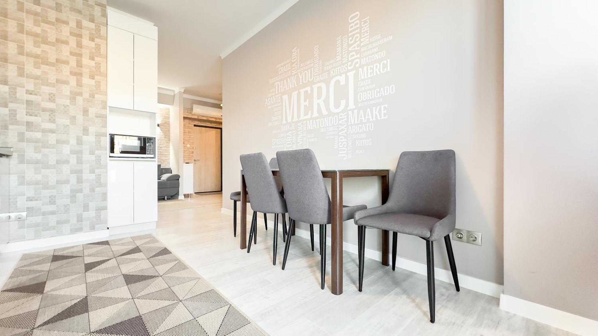 Business Class Apartments In The City Center キシナウ エクステリア 写真