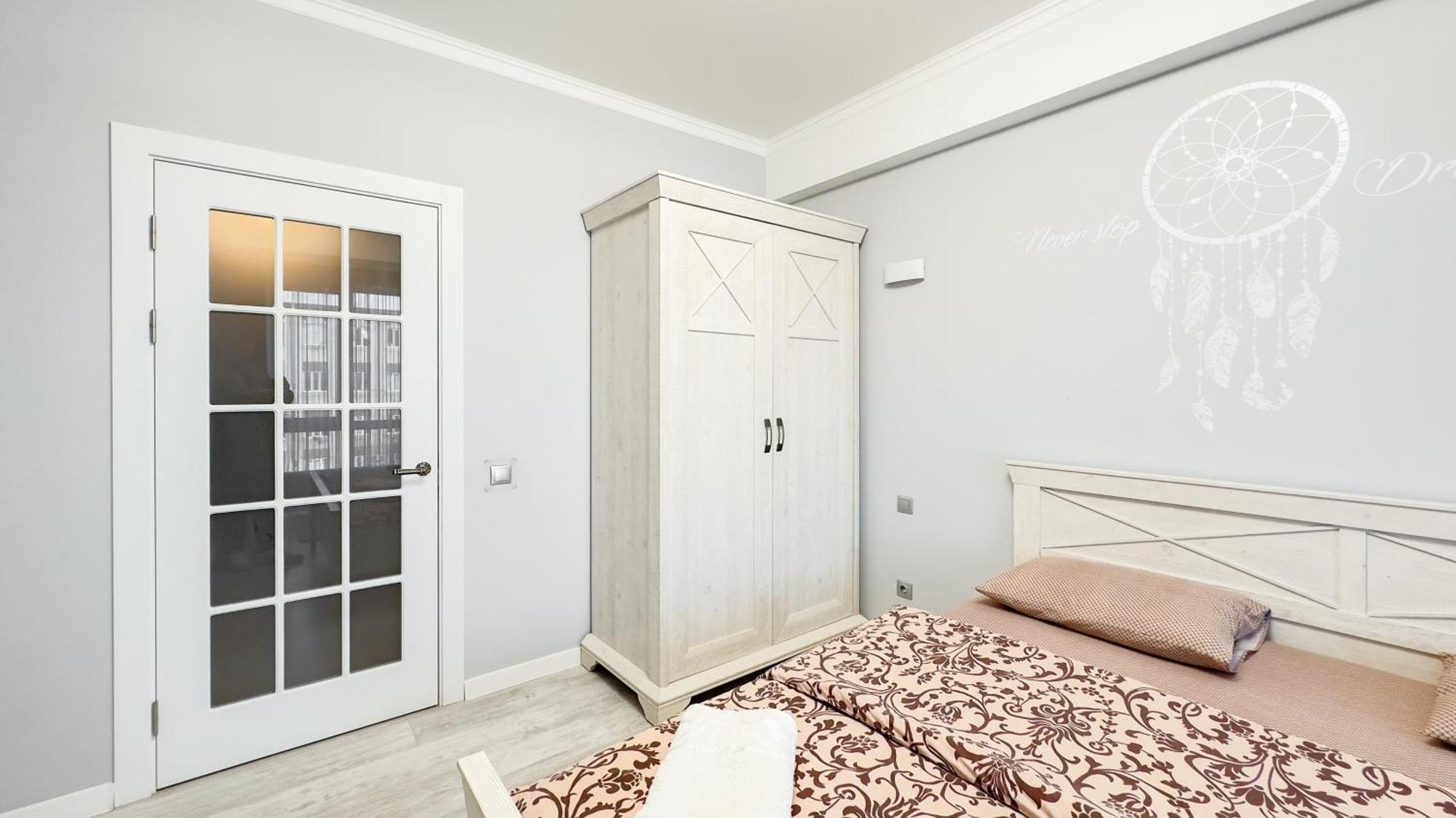 Business Class Apartments In The City Center キシナウ エクステリア 写真