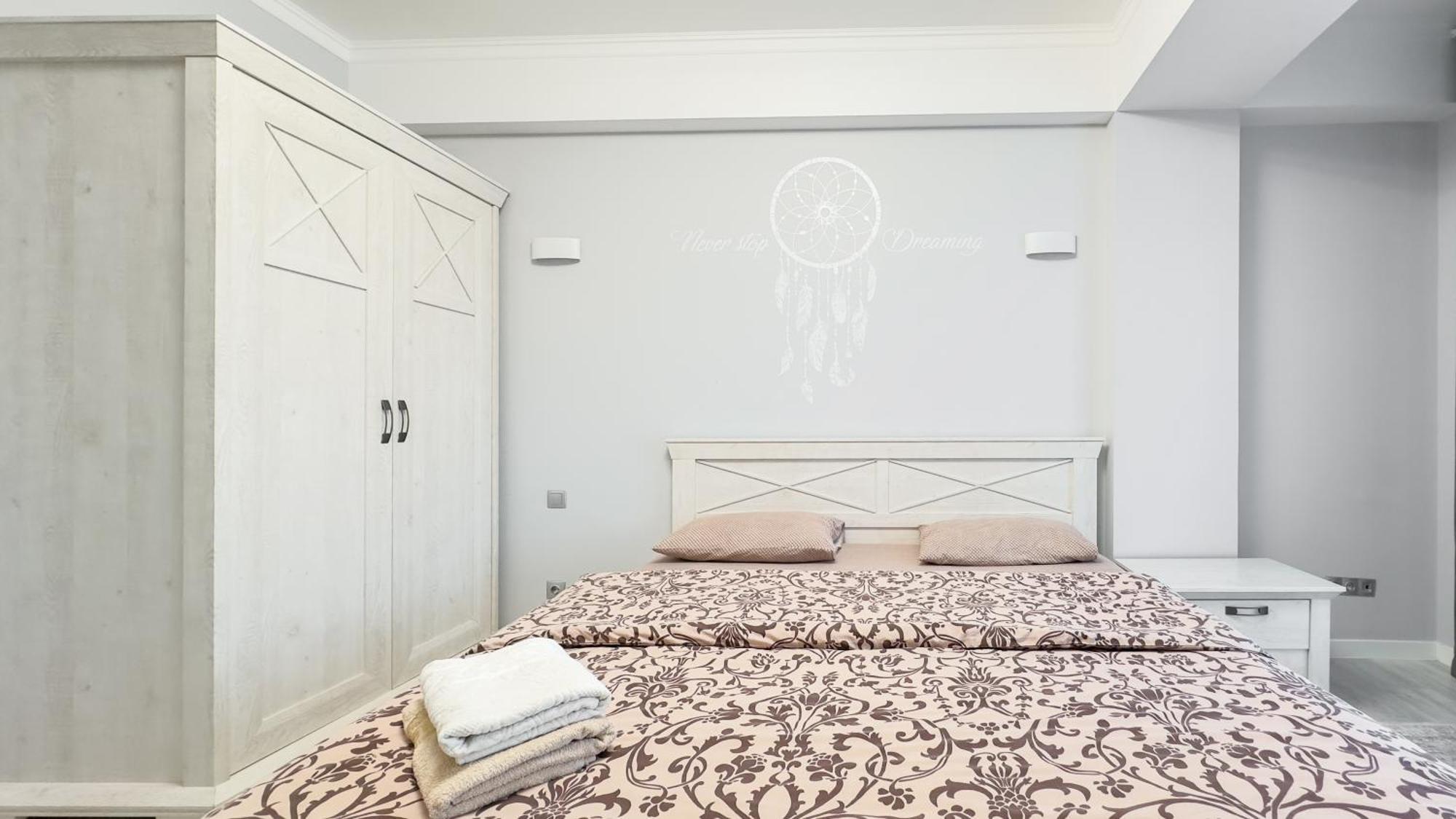 Business Class Apartments In The City Center キシナウ エクステリア 写真